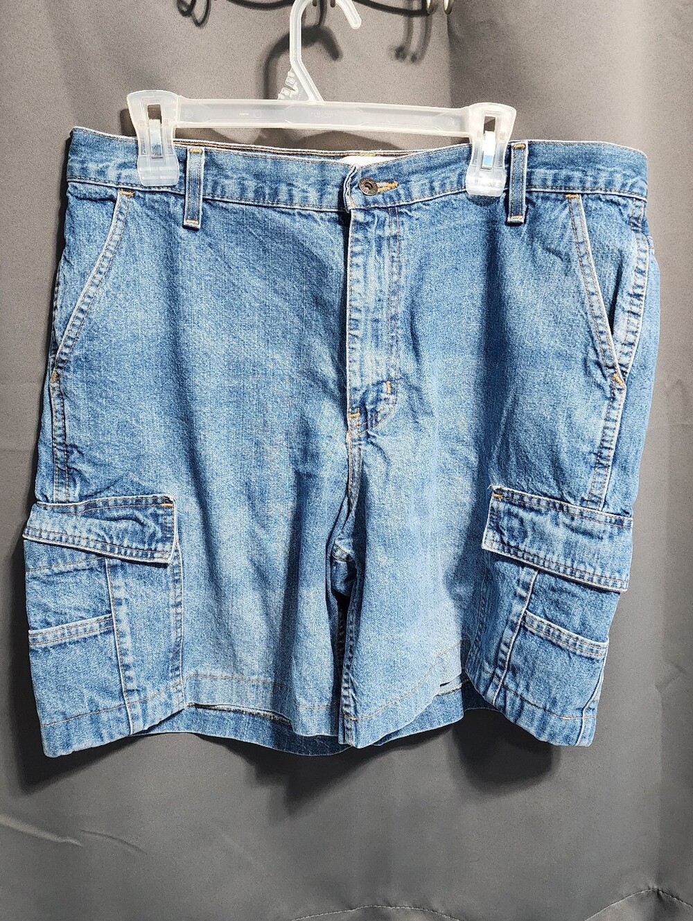 Vintage  Faded Glory Baggy Denim Cargo Shorts Jorts Y2K Skater Grunge Size 36